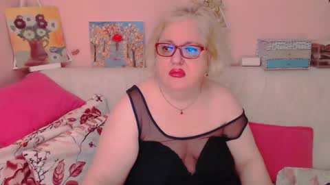 Alice online show from October 2025 07:16:02 PM