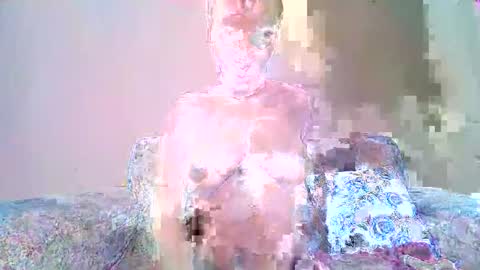 Snapshot of seductive487426 chatting on January 2026 09:11:01 AM lynnah online show from January 2026 09:11:01 AM