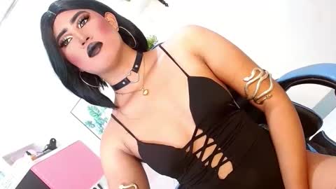 SCARLETTE  online show from January 2026 09:51:02 PM