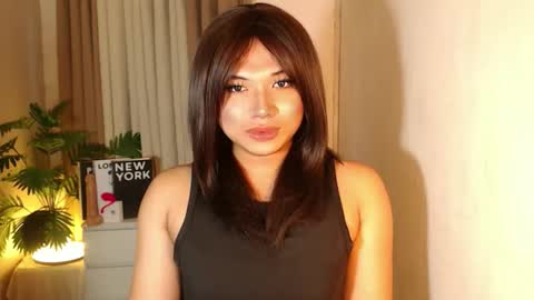 Snapshot of seductivedeluxe69 chatting on November 2025 10:33:02 PM Deluxe online show from November 2025 10:33:02 PM