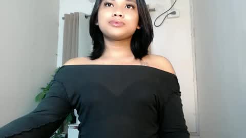 Deluxe online show from May 2026 07:26:02 PM