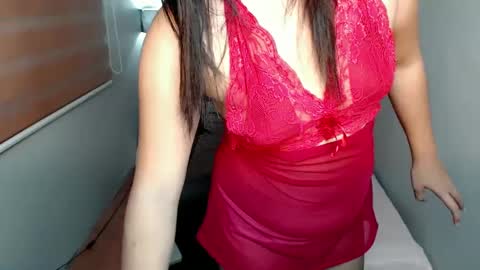 Snapshot of seductivelaryn chatting on December 2024 07:59:02 AM seductivelaryn online show from December 2024 07:59:02 AM