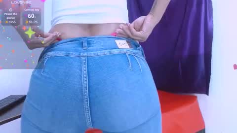 Estefany online show from February 2026 01:06:01 PM