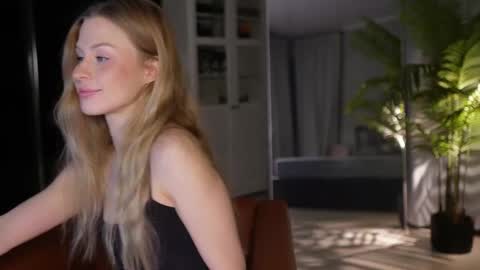 Snapshot of seeunexttime chatting on February 2025 02:51:01 AM Jess online show from February 2025 02:51:01 AM