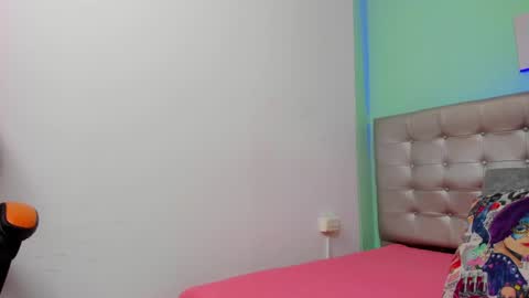 Selena online show from January 2025 03:59:01 AM