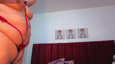 Selena online show from September 2025 12:26:01 PM