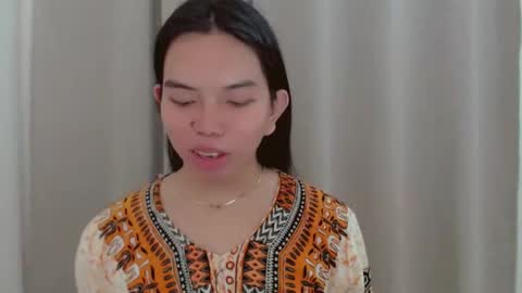 Snapshot of selena_fuckdoll chatting on December 2024 03:09:01 AM Selena online show from December 2024 03:09:01 AM