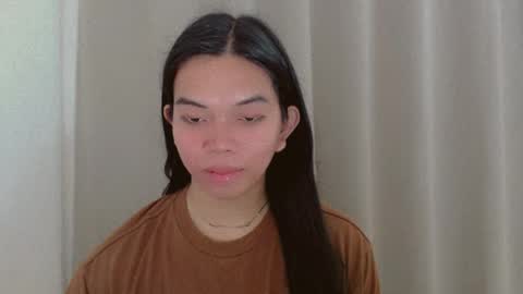 Snapshot of selena_fuckdoll chatting on December 2024 01:11:01 AM Selena online show from December 2024 01:11:01 AM