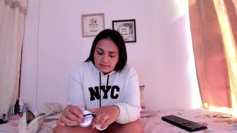 Karen online show from November 2025 04:14:02 PM