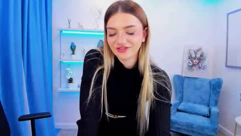 selenaemoore online show from October 2025 05:16:02 AM