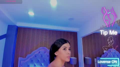 selenastonne online show from October 2025 08:07:01 PM