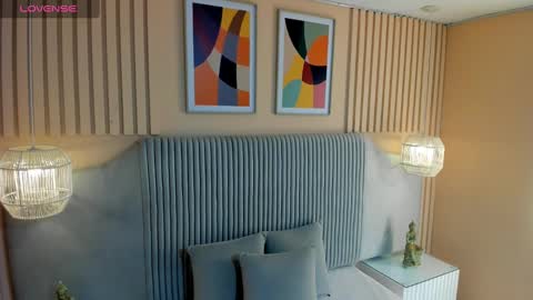 Snapshot of selene_tylor_ chatting on February 2025 07:02:01 PM Selene online show from February 2025 07:02:01 PM