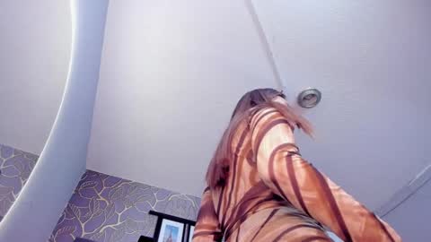 Snapshot of selene_tylor_ chatting on March 2025 02:52:01 AM Selene online show from March 2025 02:52:01 AM