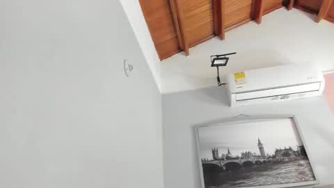 Snapshot of selene_tylor_ chatting on October 2025 04:00:01 AM Selene online show from October 2025 04:00:01 AM