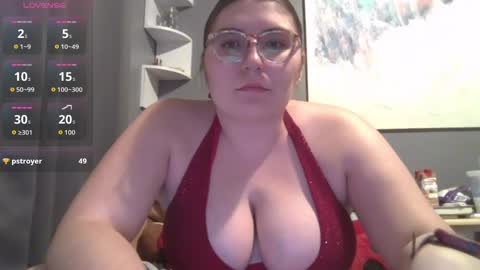 Selene online show from October 2025 11:03:02 PM