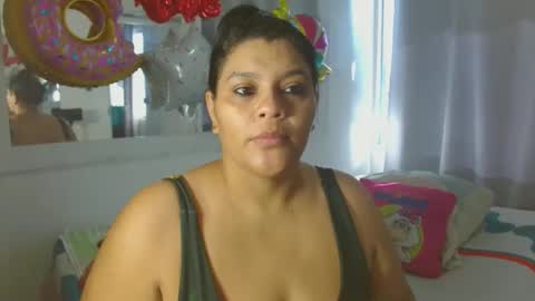 Snapshot of selenna1 chatting on September 2025 01:00:02 PM Selenna1 online show from September 2025 01:00:02 PM