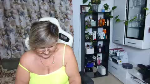 Selenna online show from December 2024 01:56:02 AM