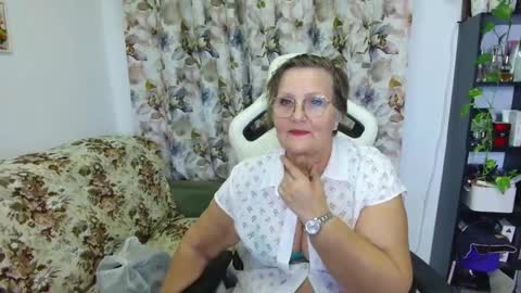 Selenna online show from January 2025 07:31:02 PM