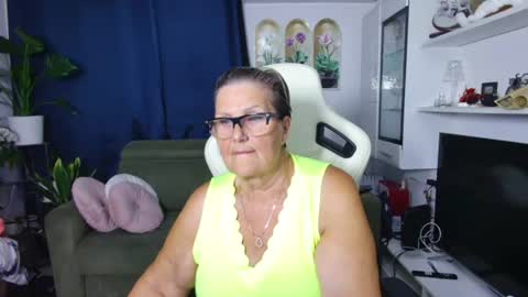 Selenna online show from August 2026 05:16:02 PM