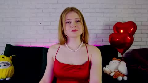 SelinSwarovski online show from February 2025 04:34:02 PM