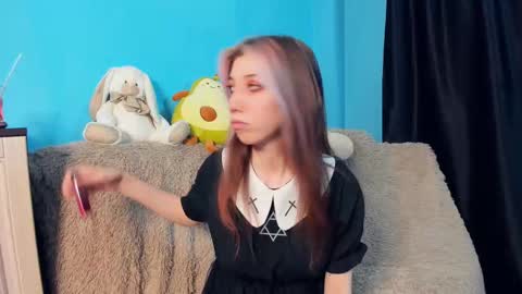 Mindy online show from December 2024 12:27:01 PM