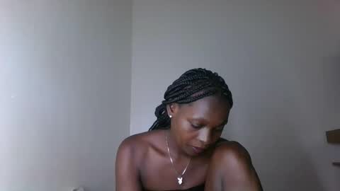 Snapshot of sellinprinces chatting on November 2025 10:05:01 AM sellinprinces online show from November 2025 10:05:01 AM