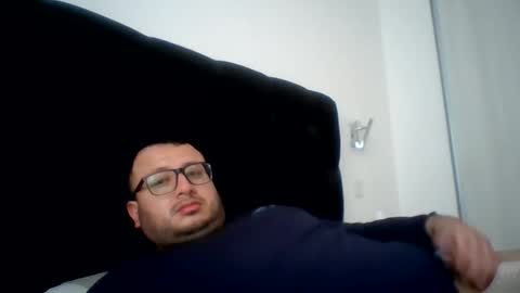 sementalpajero online show from October 2025 12:14:02 PM