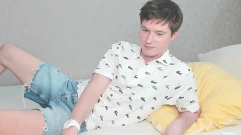 Semyon online show from February 2026 06:44:01 PM