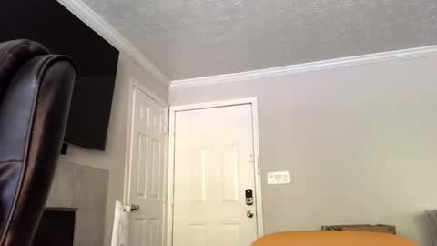 sencilloparati online show from October 2025 03:46:02 PM