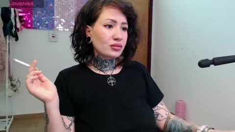 senorita_dakota online show from September 2025 06:42:02 PM