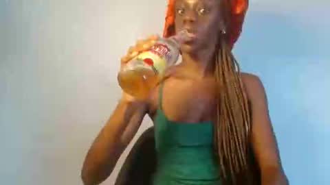 Snapshot of sensational_ave chatting on November 2025 10:26:02 AM sensational_ave online show from November 2025 10:26:02 AM