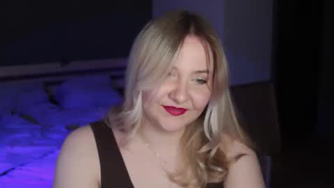 Snapshot of sensual_girrrl chatting on May 2026 01:56:01 AM Ilona online show from May 2026 01:56:01 AM