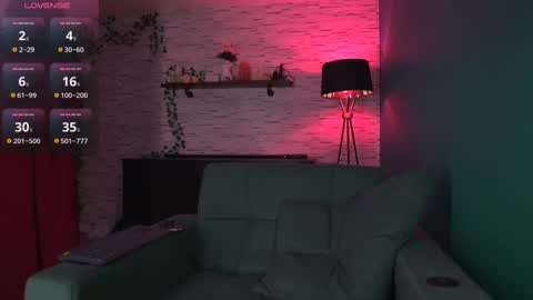 Jasmine online show from February 2025 01:35:02 PM