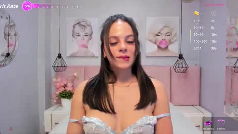 Sophie     online show from December 2025 11:57:02 PM