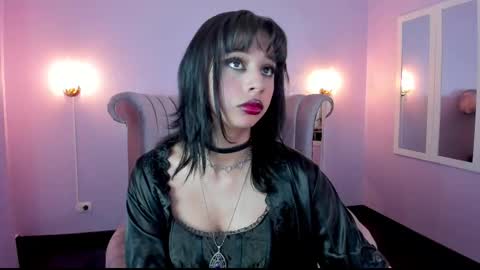 Snapshot of seren_bleck chatting on February 2025 02:50:01 AM Seren  Follow me online show from February 2025 02:50:01 AM