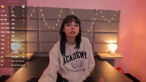 Snapshot of seren_bleck chatting on February 2025 02:21:01 AM Seren  Follow me online show from February 2025 02:21:01 AM