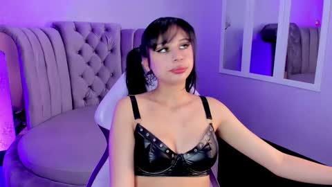 Snapshot of seren_bleck chatting on March 2025 03:29:02 AM Seren  Follow me online show from March 2025 03:29:02 AM