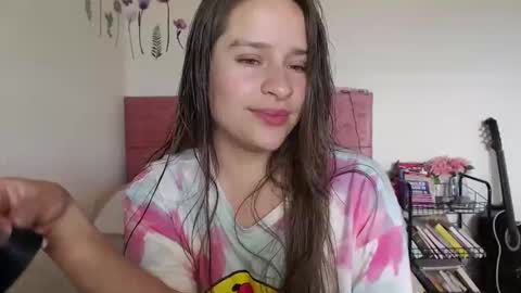 Snapshot of serenity_crystal chatting on December 2024 04:03:01 PM serenity_crystal online show from December 2024 04:03:01 PM