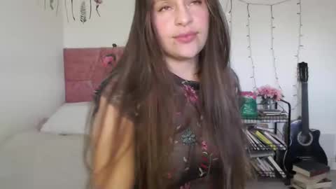 Snapshot of serenity_crystal chatting on December 2024 08:57:02 PM serenity_crystal online show from December 2024 08:57:02 PM