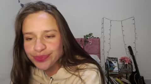 Snapshot of serenity_crystal chatting on December 2024 12:43:02 AM serenity_crystal online show from December 2024 12:43:02 AM