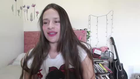 Snapshot of serenity_crystal chatting on January 2025 09:13:01 PM serenity_crystal online show from January 2025 09:13:01 PM