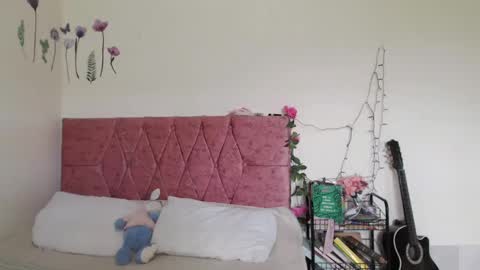 Snapshot of serenity_crystal chatting on January 2025 06:14:01 PM serenity_crystal online show from January 2025 06:14:01 PM