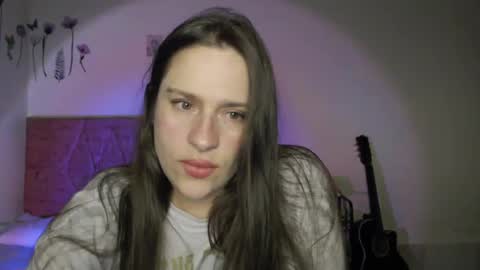 Snapshot of serenity_crystal chatting on September 2025 12:34:01 AM serenity_crystal online show from September 2025 12:34:01 AM