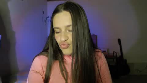 Snapshot of serenity_crystal chatting on October 2025 11:47:02 PM serenity_crystal online show from October 2025 11:47:02 PM