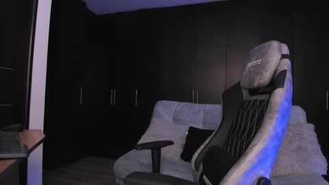 Sergi Mancini online show from December 2025 11:12:01 PM