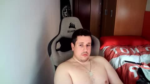 Pollos online show from February 2026 03:43:01 PM