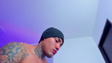 Snapshot of sergio__ferrer chatting on October 2025 07:04:02 PM SERGIO FERRER online show from October 2025 07:04:02 PM
