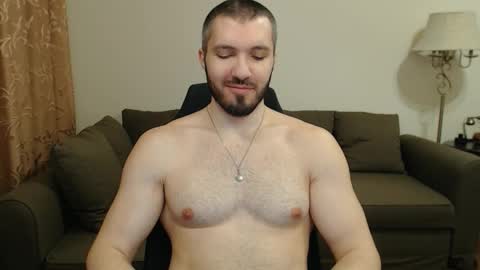 Snapshot of sergiotitan3271 chatting on November 2025 01:37:01 AM Serg Superior online show from November 2025 01:37:01 AM