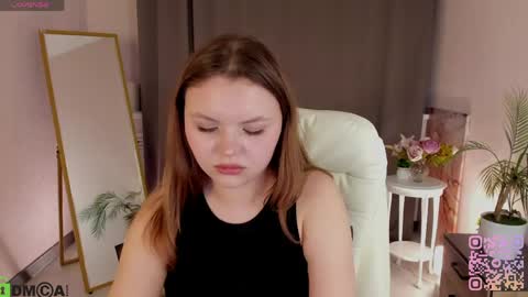 Snapshot of serinella chatting on May 2026 12:23:01 PM Serinella online show from May 2026 12:23:01 PM