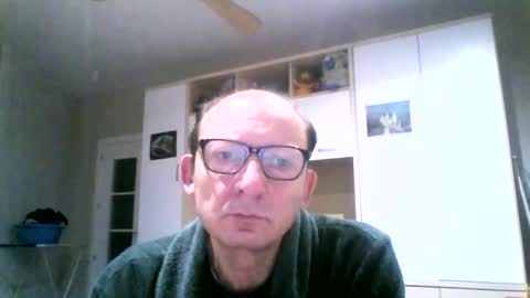 Snapshot of serrano49 chatting on January 2025 02:08:01 AM serrano49 online show from January 2025 02:08:01 AM